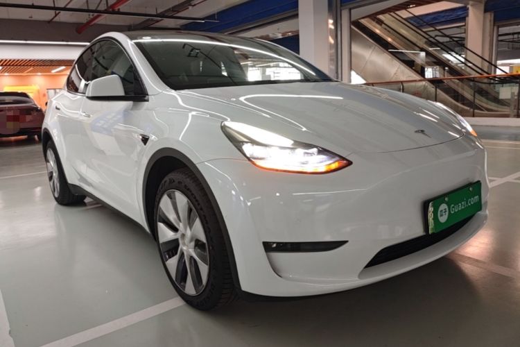 Used Tesla Model Y 2023 Long-Range All-Wheel-Drive Version Exterior 1