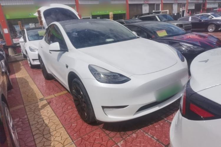 Used Tesla Model Y 2023 Long-Range All-Wheel-Drive Version Exterior 1