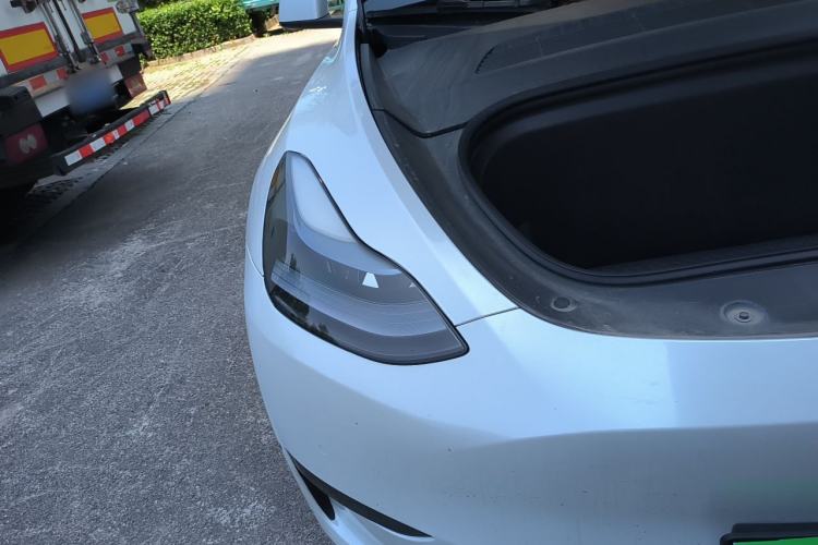 Used Tesla Model Y 2023 Rear-Wheel-Drive Version Exterior 6