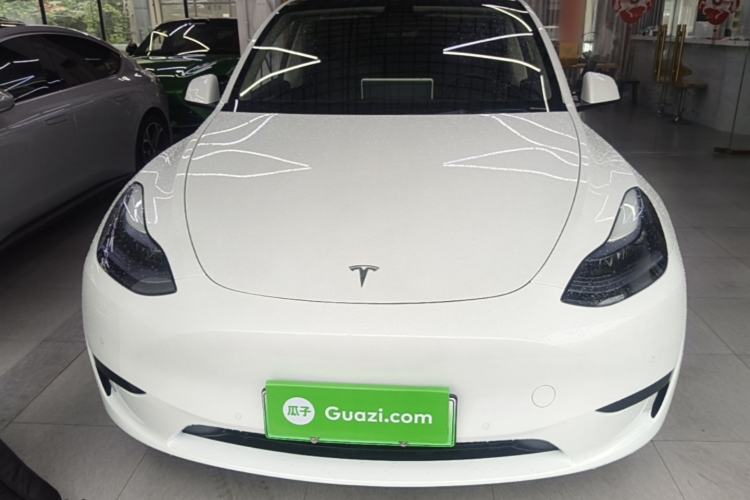 Used Tesla Model Y 2023 Rear-Wheel-Drive Version Front