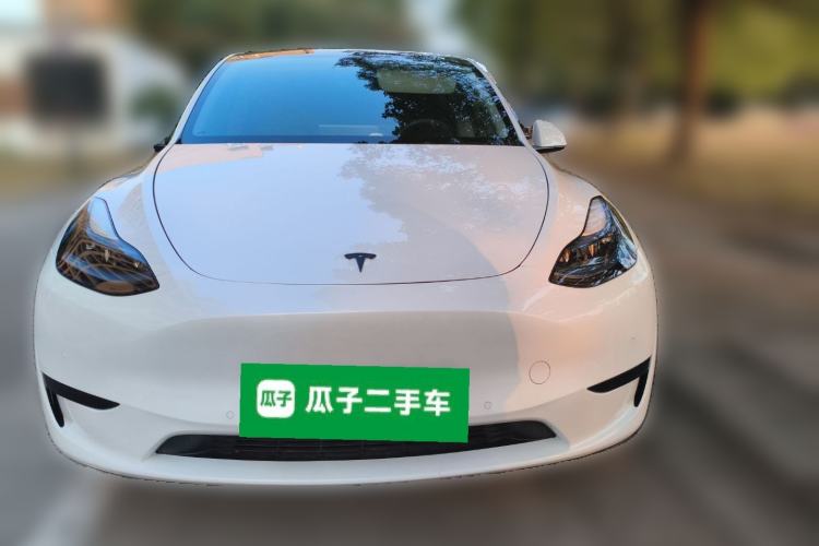 Used Tesla Model Y 2023 Rear-Wheel-Drive Version Front