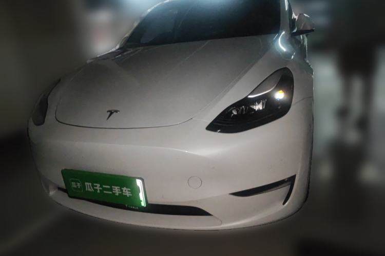 Used Tesla Model Y 2023 Long-Range All-Wheel-Drive Version Front