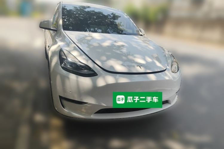 Used Tesla Model Y 2023 Long-Range All-Wheel-Drive Version Front