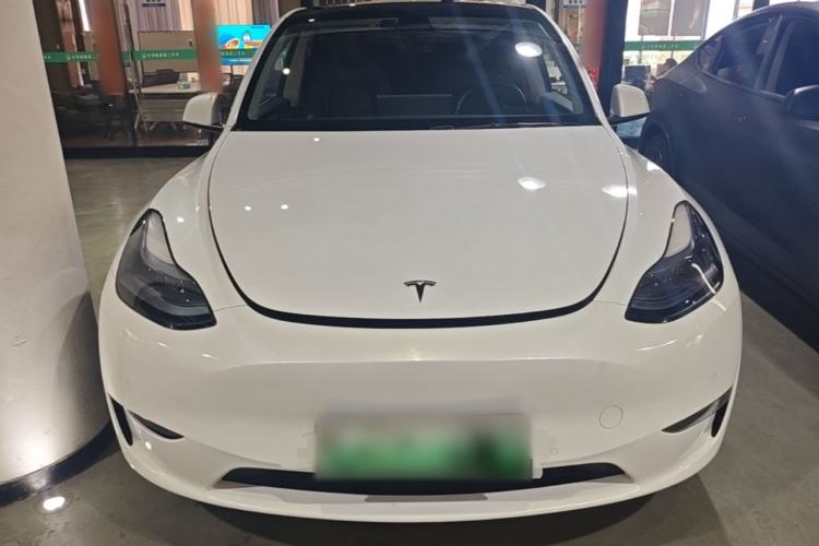 Used Tesla Model Y 2023 Long-Range All-Wheel-Drive Version Front