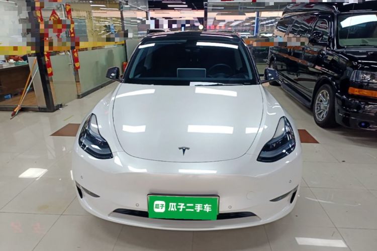 Used Tesla Model Y 2023 High-Performance All-Wheel-Drive Version Front