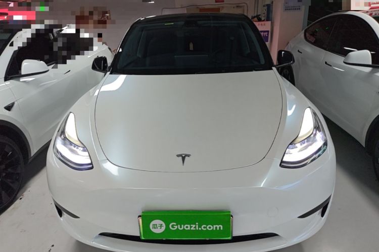 Used Tesla Model Y 2023 Rear-Wheel-Drive Version Front