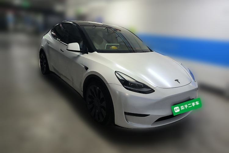 Used Tesla Model Y 2023 High-Performance All-Wheel-Drive Version Front Right 45 Deg