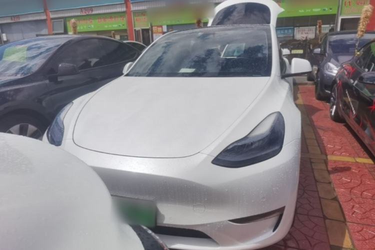Used Tesla Model Y 2023 Long-Range All-Wheel-Drive Version Front