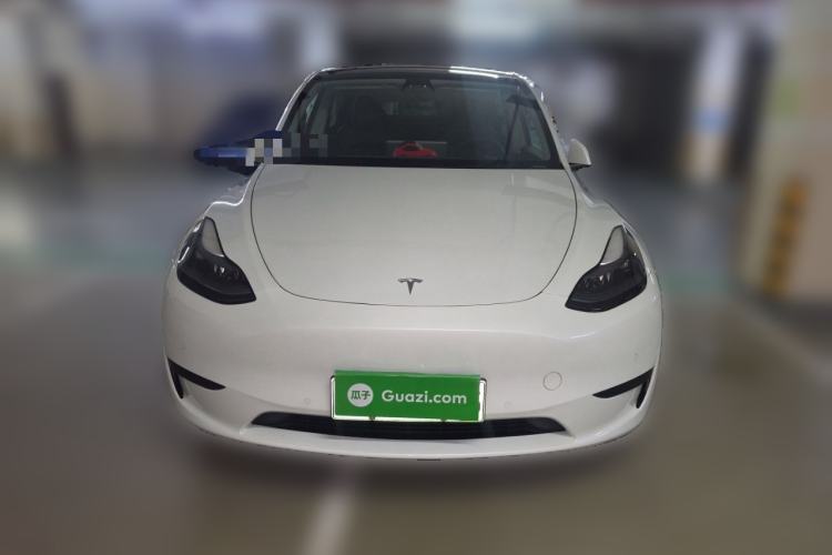 Used Tesla Model Y 2023 Rear-Wheel-Drive Version Front