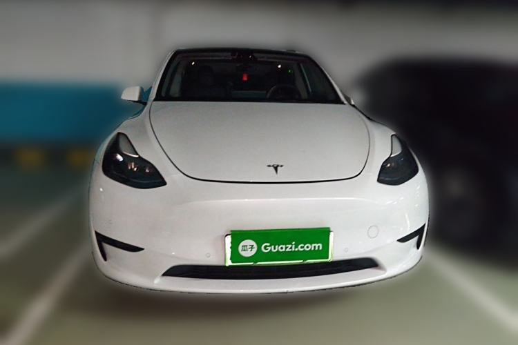 Used Tesla Model Y 2023 Rear-Wheel-Drive Version Front
