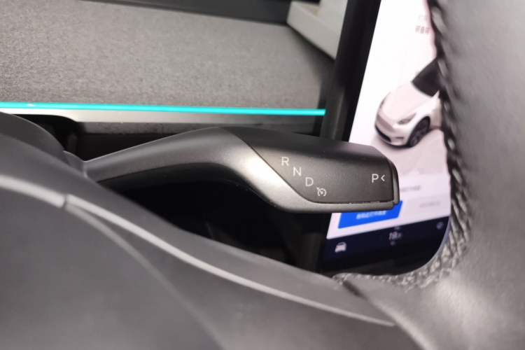 Used Tesla Model Y 2023 Rear-Wheel-Drive Version Gear Lever
