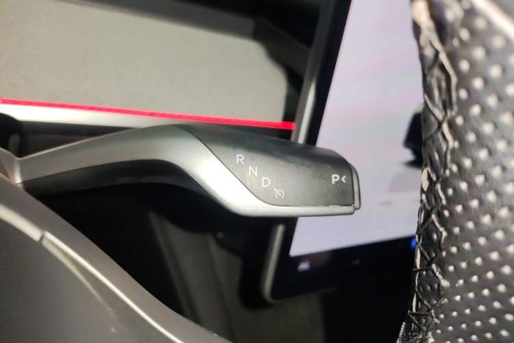 Used Tesla Model Y 2023 Rear-Wheel-Drive Version Gear Lever