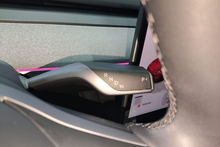 Used Tesla Model Y 2023 Rear-Wheel-Drive Version Gear Lever