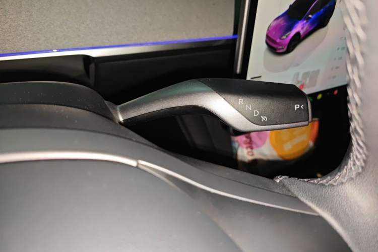 Used Tesla Model Y 2023 Rear-Wheel-Drive Version Gear Lever