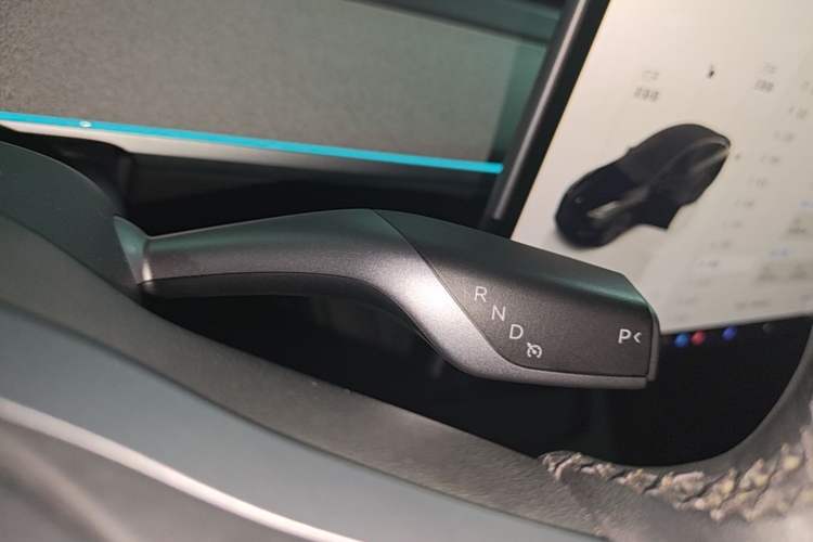Used Tesla Model Y 2023 Rear-Wheel-Drive Version Gear Lever