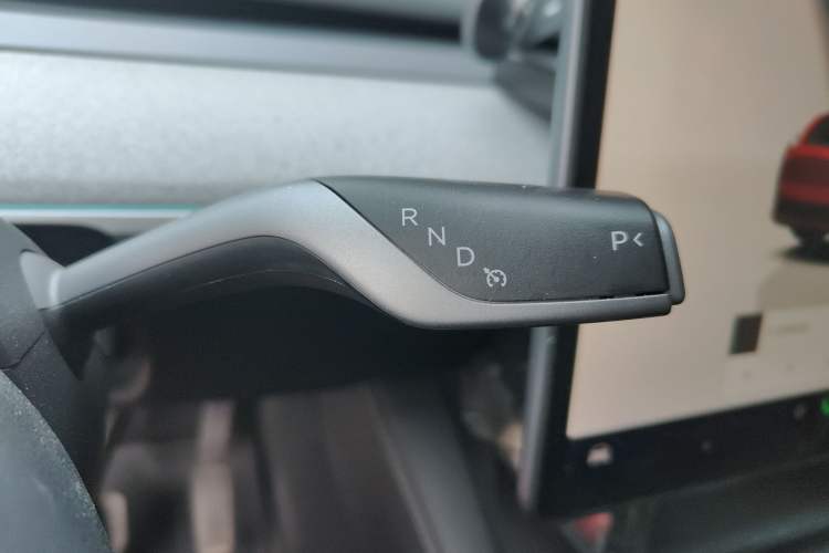 Used Tesla Model Y 2023 Long-Range All-Wheel-Drive Version Gear Lever