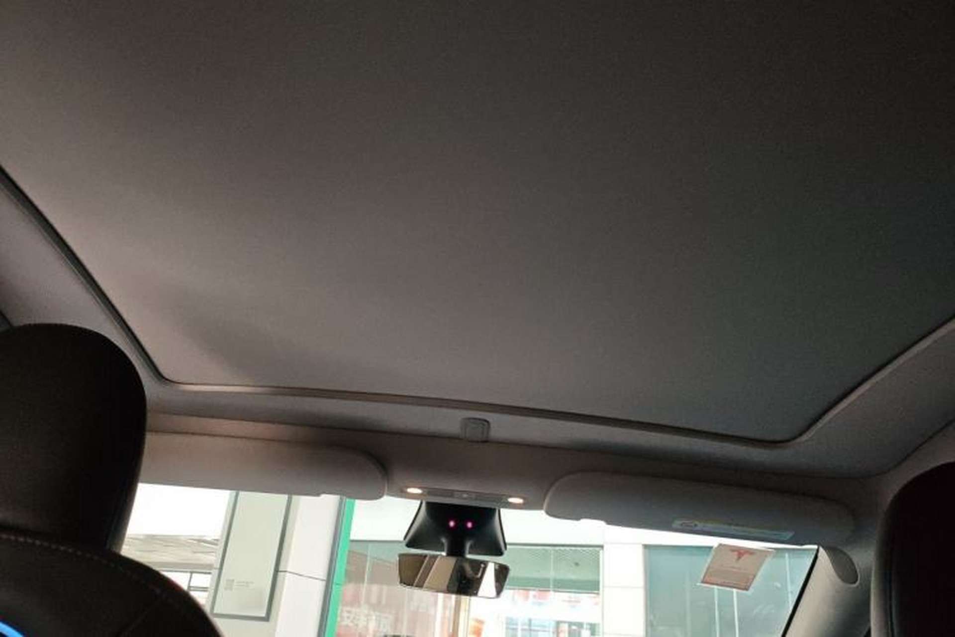 Used Tesla Model Y 2023 Rear-Wheel-Drive Version Headliner