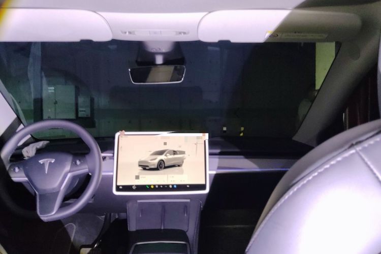 Used Tesla Model Y 2023 Rear-Wheel-Drive Version Headliner