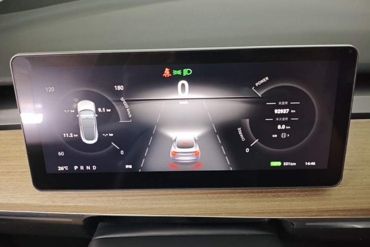 Used Tesla Model Y 2023 Long-Range All-Wheel-Drive Version Instrument Cluster