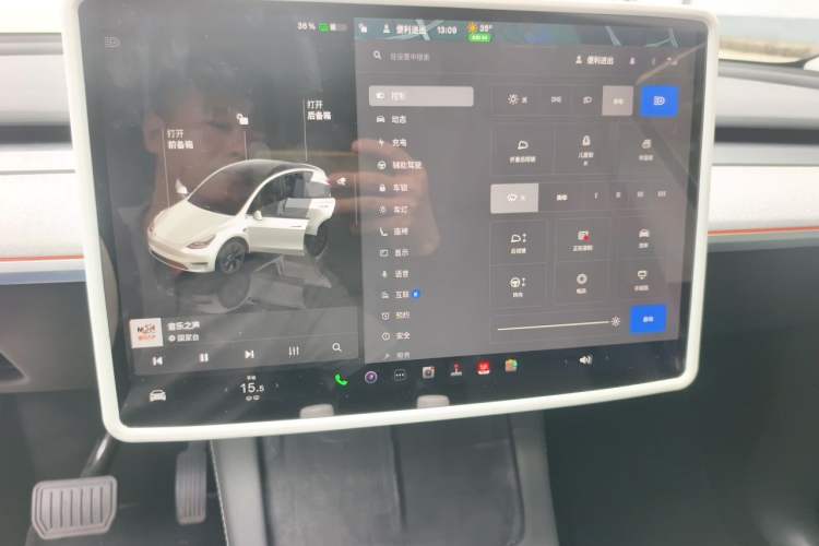 Used Tesla Model Y 2023 Long-Range All-Wheel-Drive Version Instrument Cluster