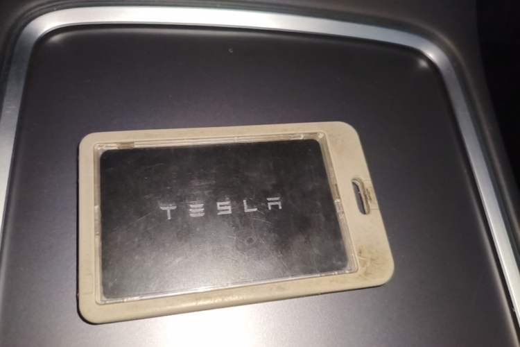 Used Tesla Model Y 2023 Rear-Wheel-Drive Version Interior 1