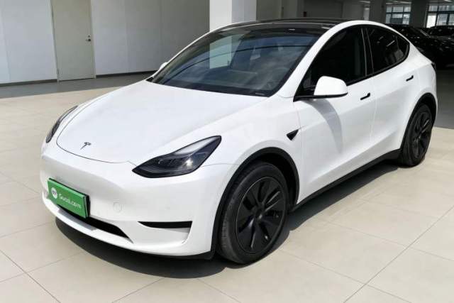 Used Tesla Model Y 2023 Rear-Wheel-Drive Version