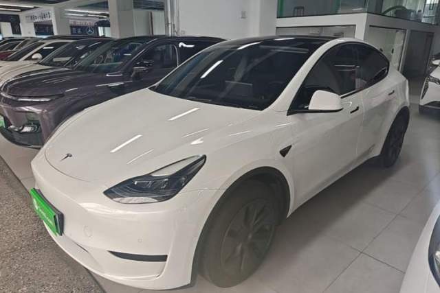 Used Tesla Model Y 2023 Rear-Wheel-Drive Version