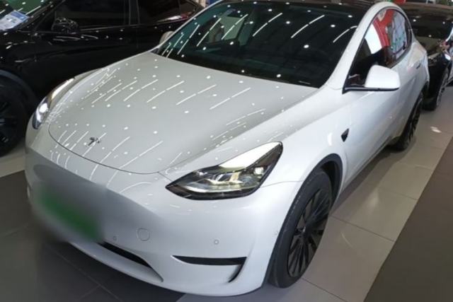 Tesla Model Y 2023 Rear-Wheel-Drive Version de segunda mano