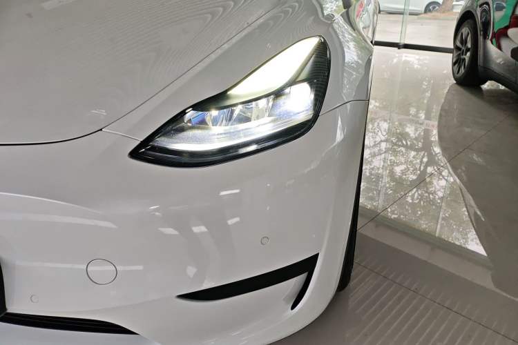 Used Tesla Model Y 2023 Rear-Wheel-Drive Version Left Front Headlight