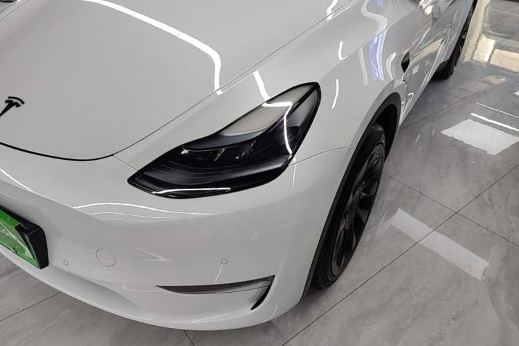 Used Tesla Model Y 2023 Long-Range All-Wheel-Drive Version Left Front Headlight
