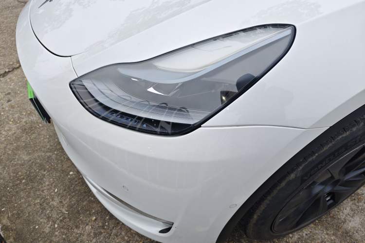 Used Tesla Model Y 2023 Long-Range All-Wheel-Drive Version Left Front Headlight