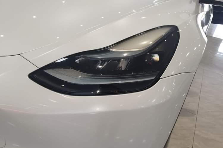 Used Tesla Model Y 2023 Rear-Wheel-Drive Version Left Front Headlight