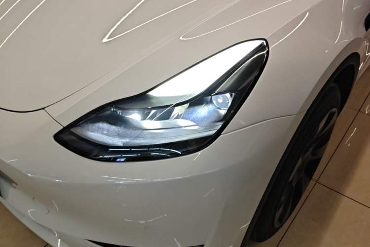 Used Tesla Model Y 2023 Rear-Wheel-Drive Version Left Front Headlight