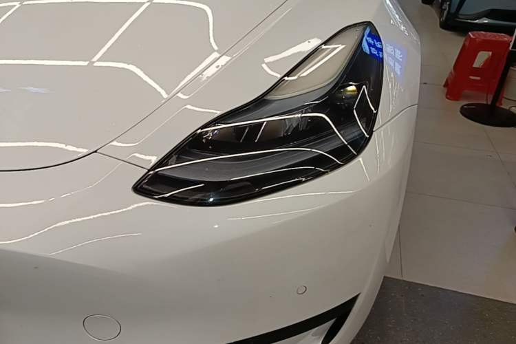 Used Tesla Model Y 2023 Rear-Wheel-Drive Version Left Front Headlight