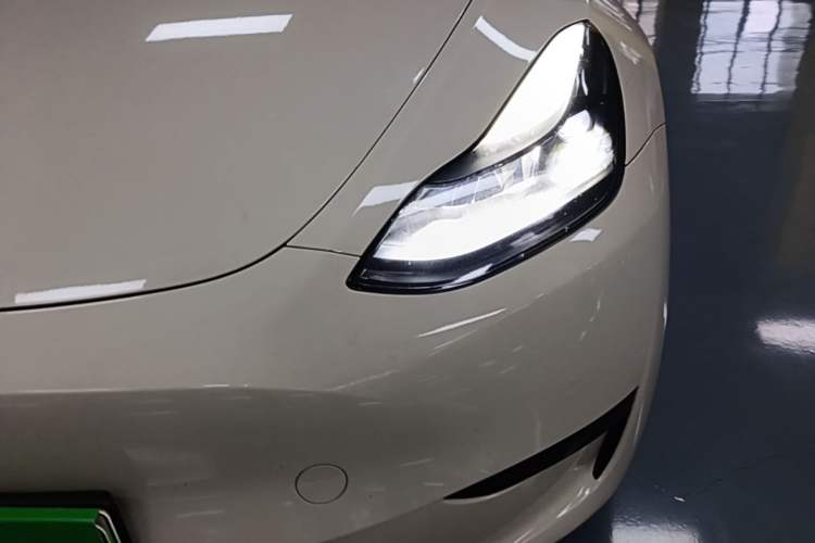 Used Tesla Model Y 2023 Rear-Wheel-Drive Version Left Front Headlight