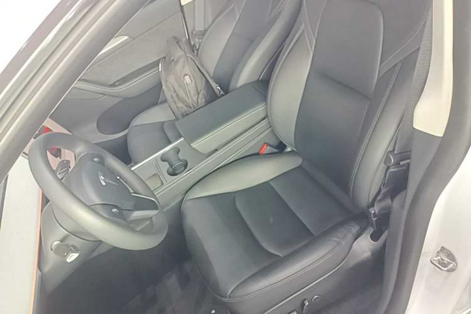 Used Tesla Model Y 2023 High-Performance All-Wheel-Drive Version Left Front Seat