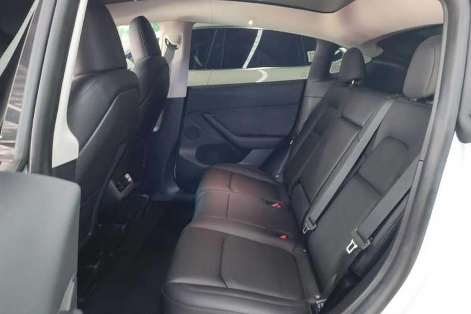 Used Tesla Model Y 2023 Rear-Wheel-Drive Version Left Rear Seat