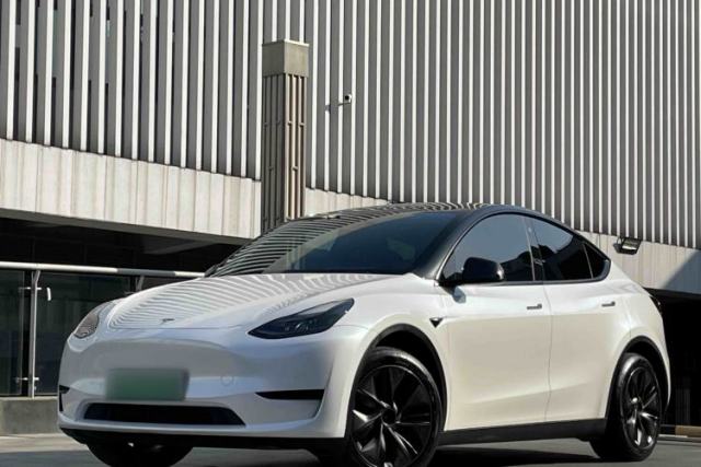 Used Tesla Model Y 2023 Rear-Wheel-Drive Version