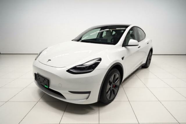 Used Tesla Model Y 2023 Rear-Wheel-Drive Version