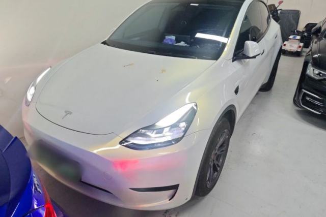 Used Tesla Model Y 2023 Rear-Wheel-Drive Version