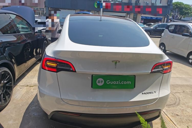Used Tesla Model Y 2023 Rear-Wheel-Drive Version Rear
