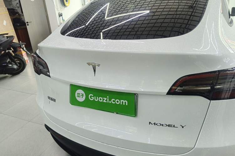 Used Tesla Model Y 2023 Rear-Wheel-Drive Version Rear