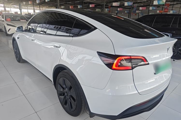Used Tesla Model Y 2023 Rear-Wheel-Drive Version Rear Left 45 Deg