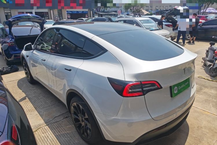 Used Tesla Model Y 2023 Rear-Wheel-Drive Version Rear Left 45 Deg