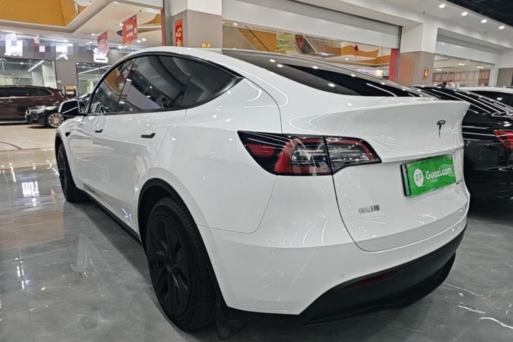 Used Tesla Model Y 2023 Rear-Wheel-Drive Version Rear Left 45 Deg