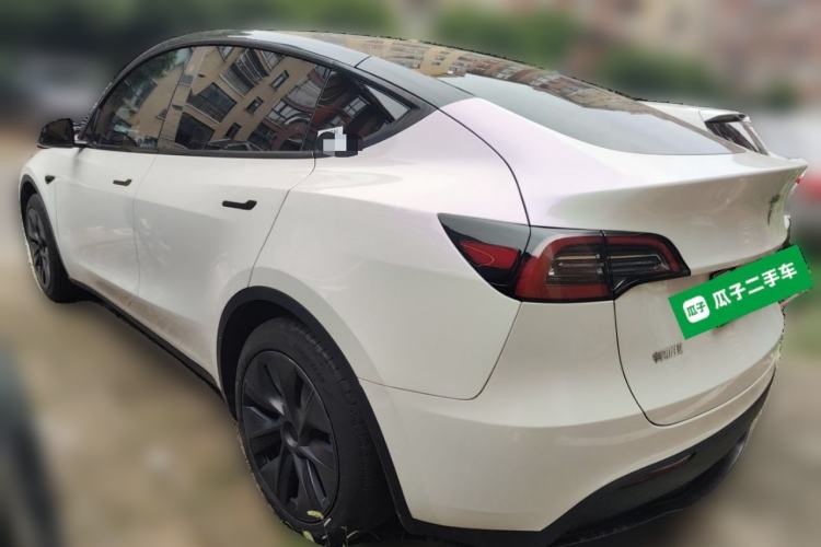 Used Tesla Model Y 2023 Rear-Wheel-Drive Version Rear Left 45 Deg