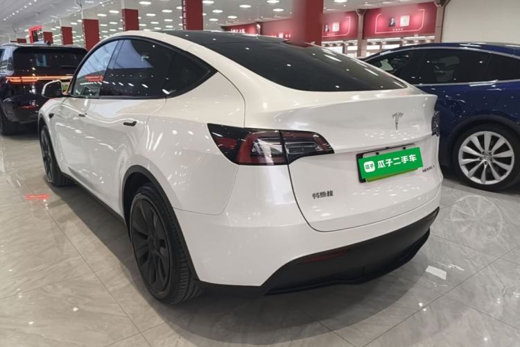 Used Tesla Model Y 2023 Rear-Wheel-Drive Version Rear Left 45 Deg