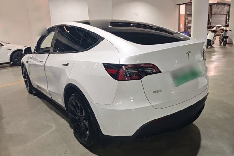 Used Tesla Model Y 2023 Long-Range All-Wheel-Drive Version Rear Left 45 Deg
