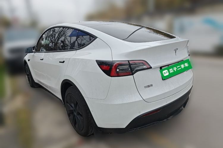 Used Tesla Model Y 2023 Rear-Wheel-Drive Version Rear Left 45 Deg