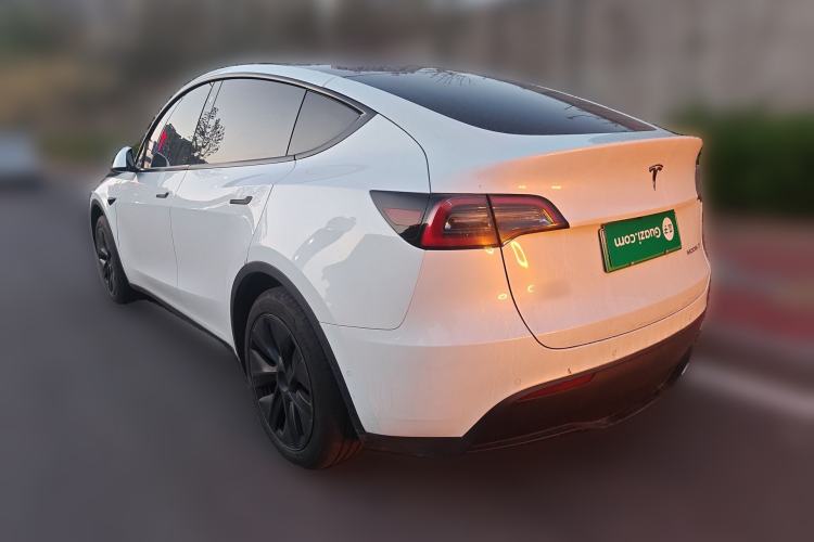 Used Tesla Model Y 2023 Rear-Wheel-Drive Version Rear Left 45 Deg